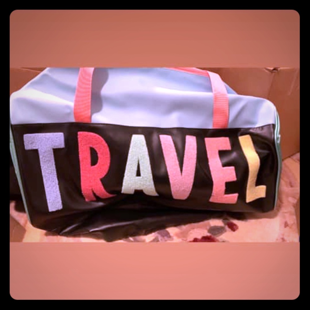 Travel duffel bag